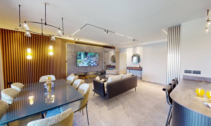 Mamilla Apartment | ♦KING DAVID RESIDENCES♦3 Bdrs♦3 Bths POOL/GYM/PARKING