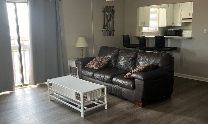 Carrabelle Condo | King/Double Condo 221