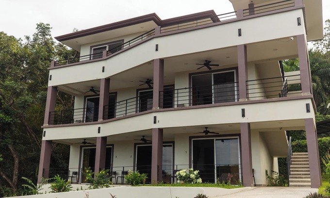 Caletas Villa | King Suite in Playa Coyote, King Suite with ocean view