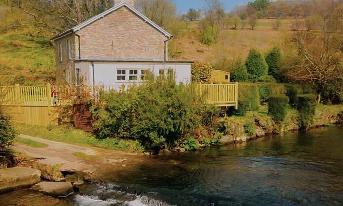 Bridgend House | Kingfisher River Retreat