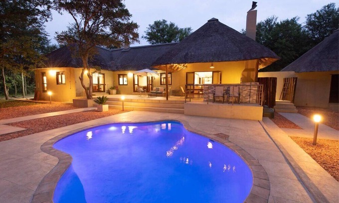 Phalaborwa Villa | Kingly Bush Villa