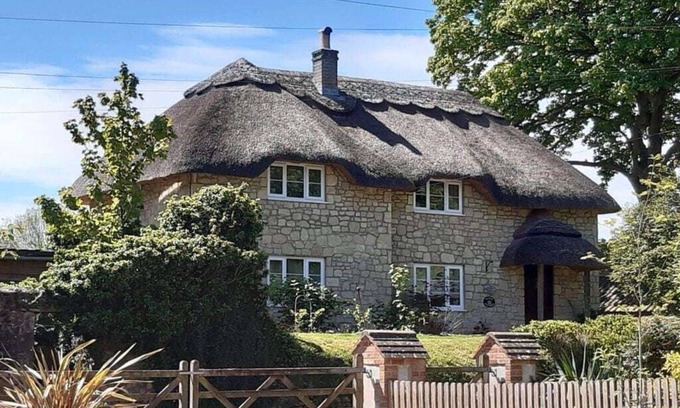 West Knoyle Cottage | Kings Cottage - Heart of the Deverills