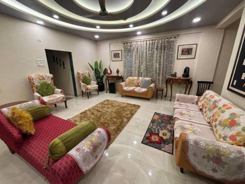 Undri Villa | Kings Inn