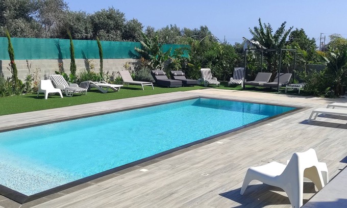 Softades Villa | KITI VILLAGE VILLA CYPRUS (salt-water pool, 6 bedrooms, Larnaca)