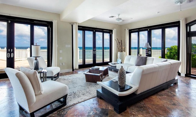 Old Man Bay House | KiToCay Villa by Grand Cayman Villas & Condos