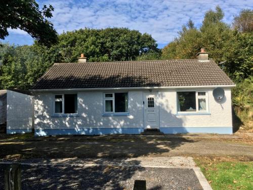 Carrick House | Kits Cottage