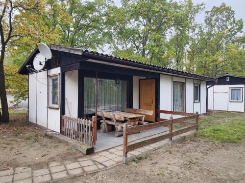 Waldhufen House | Kleine Freiheit Nummer 2