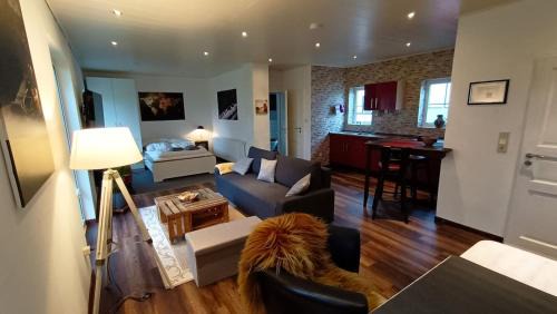 Minden House | Kleine Landhaus-Wohnung im freistehenden Fachwerkhaus