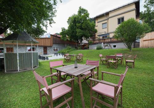 Jesenice House | Klub Zlata Ribica
