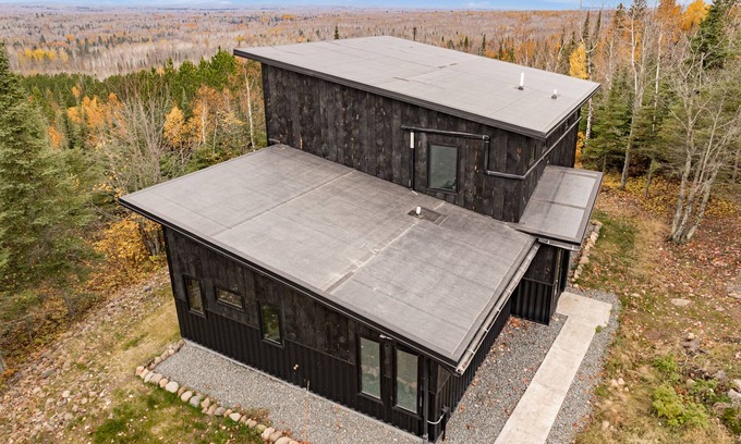 Two Harbors Cabin | Knife River Cabin with Amazing View and Sauna