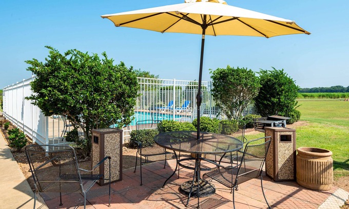 Saint Landry Hotel | Knights Inn Bunkie