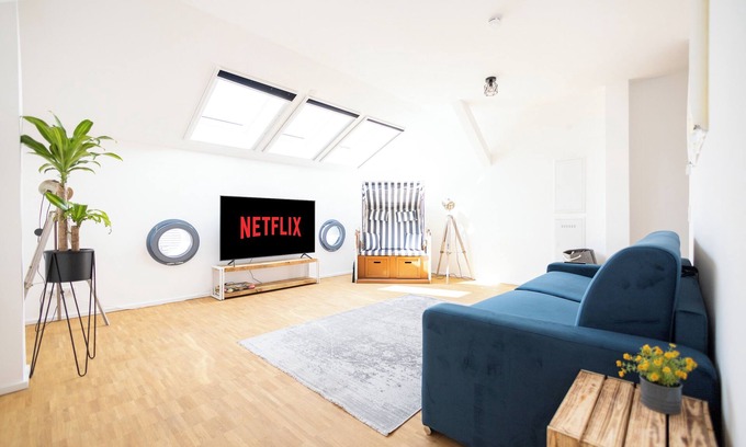 Altstadt Apartment | ★Ko-Living - Captains Suite | In the center of Halle | Up to 6 people ★
