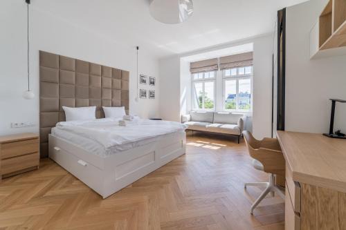 Jezyce Apartment | Kochanowskiego Luxury Apartment