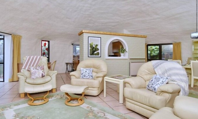 Burnside Apartment | Koepel House-Unique dome shaped holiday home