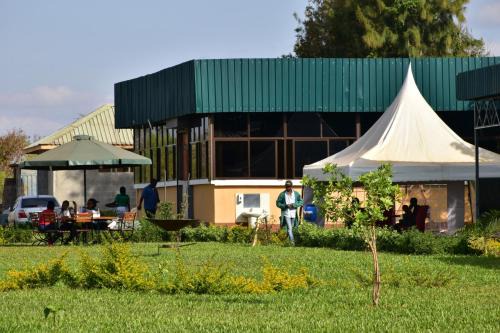 Kangundo Hotel | Koma Gardens and Resort