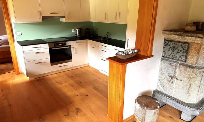 Saas Grund Apartment | Komfort & Natur in den Schweizer Alpen - Dein Bergparadiesnnnnnnnn