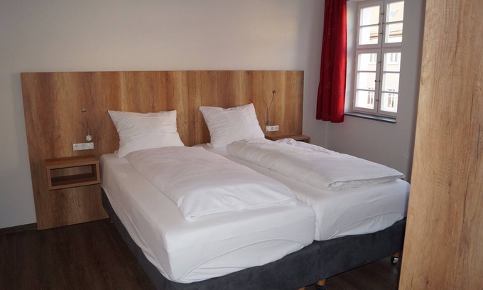 Bad Windsheim Apartment | Komfortable Ferienwohnung mit Balkon und voll ausgestatteten Küche