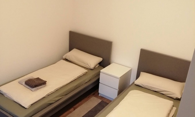 Wunsdorf Apartment | Komfortable Ferienwohnung mit Parklplatz