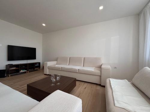 Bela - Dulice Apartment | kompletne zariadený 3 izbový byt