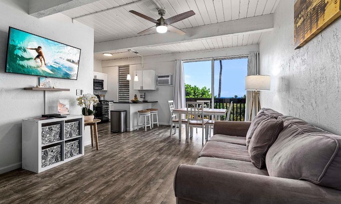 Historic Kailua Village House | Kona Mansions#105