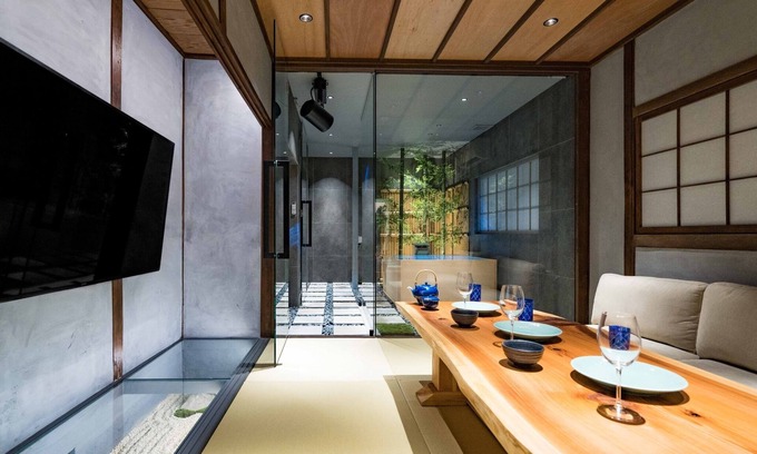 Minato House | KONJAKUSO Osaka Bentencho HIKARIYUYA Projection Mapping SPA/Osaka Ōsaka