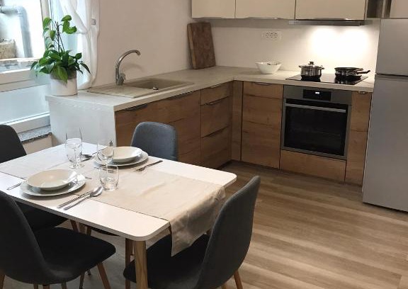 Vipava Apartment | Koradinovi - Pod vrtom