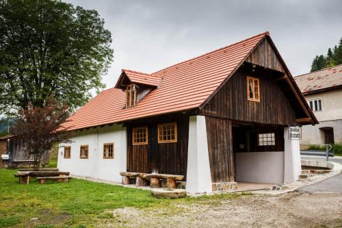 Pohorje House | Kovačija pri Kovaču