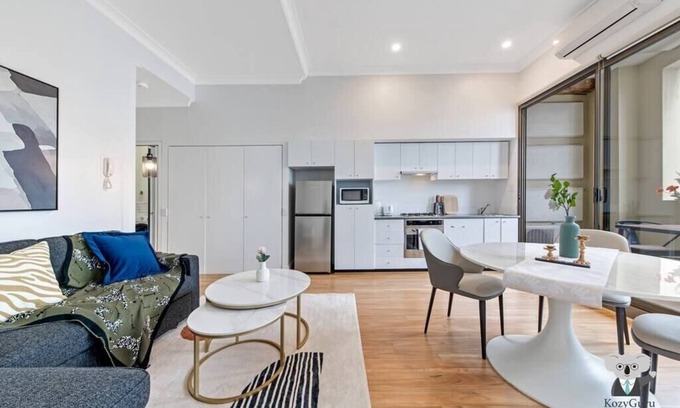 Chippendale Apartment | KozyGuru | Chippendale | Kozy Clean 1Bed Apt