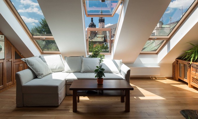 Stare Miasto Apartment | Krakow Old Town - 2 bedrooms, air-con, view, terrace