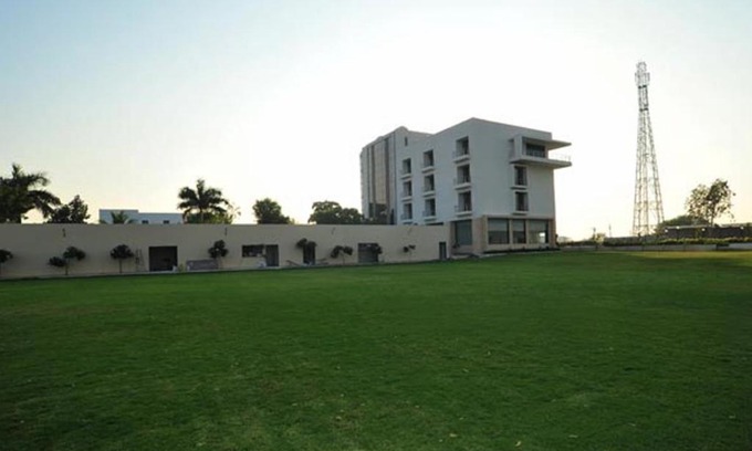 Sanand Hotel | Krsna Lila By The Blues