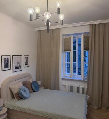 Old Town Apartment | Krzywe Koło 30 Apartment Old Twon Warsaw