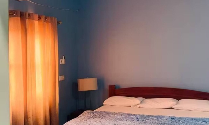 Accra Cabin | Kshoes lodge (Executive Room)