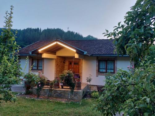 Foca Apartment | Kuća za odmor "Mira"
