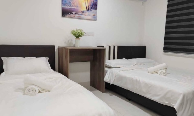 Kampung Darat Mak Bar House | Kuantan Town Staycation 2R2B@5min to HTAA#Netflix