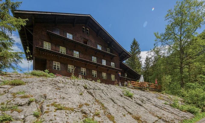 Lungern Hostel | Kunst- und Naturfreundehaus Brünig