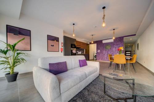 Tal-Ghoqod Apartment | Kuya 3BR Modern Apt By JL