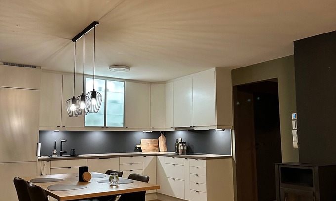 Tromso Apartment | Kvaloysletta - 2 Bed Apartment - Free Parking