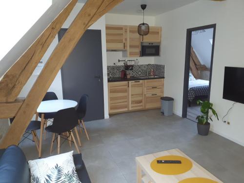 Gisors Apartment | L'élégant Gîtes de Moiscourt