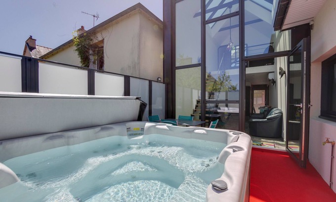 Landerneau House | L'Albatros - Maison neuve avec jacuzzi Landerneau