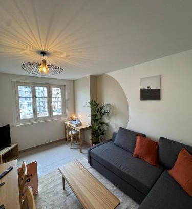 Quartier des Eaux-Claires Apartment | L'alpin, coeur de grenoble