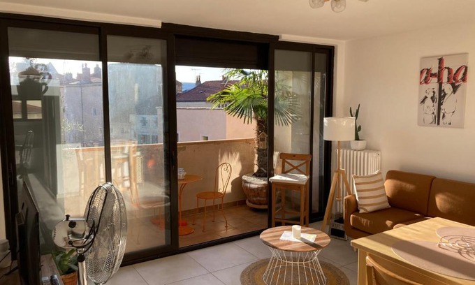 Issoire Apartment | L'appartement du bonheur - Volcans d'Auvergne