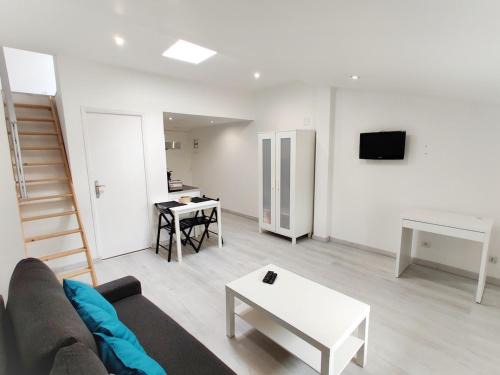 Pamiers Apartment | L'Atelier des Carmes