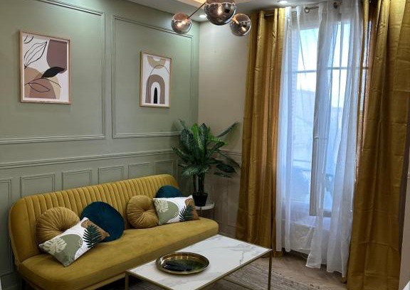 Villeneuve-Saint-Georges Apartment | L'Etoile Imani -Amazing apartment near Orly Airport