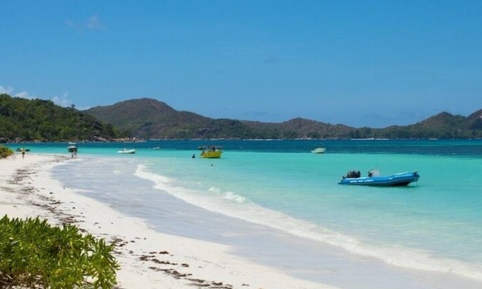 Praslin Island House | L'Hirondelle