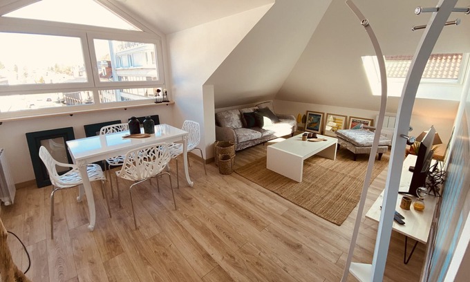 Saint-Avold Apartment | L'INDUSTRIE DE MARIE COMME UN POISSON DANS L'EAU