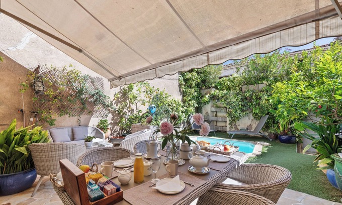 Valros Bed & Breakfast | L'Orangerie