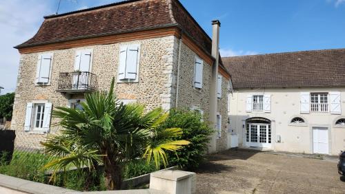 Rivehaute House | "L'OSTAU", GRAND APPARTEMENT 84 m2 AVEC JARDIN, PISCINE, SALLE DE SPORT