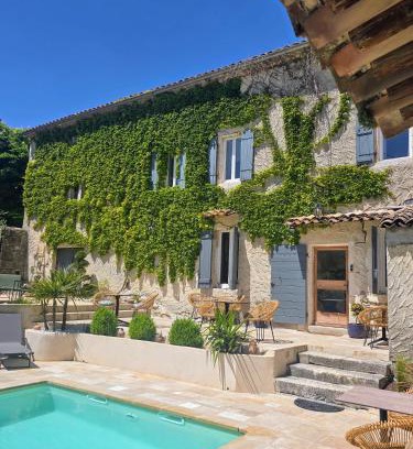 Lussan Bed & Breakfast | L'uzanges
