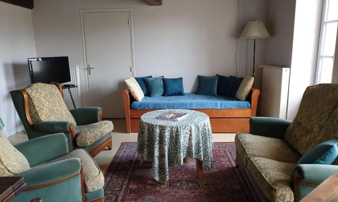 Saint-Leger-Vauban House | La Barboulotte