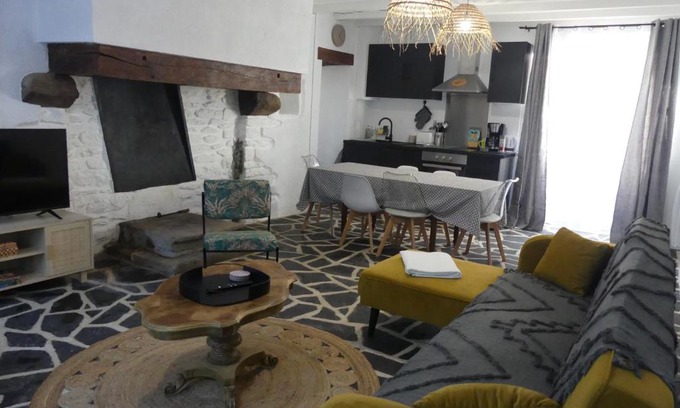 Fresselines House | La Belle Aventure